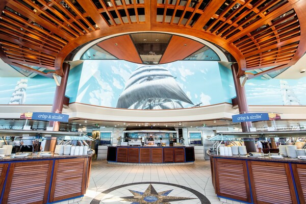 Marella Discovery - Islands Buffet 5.jpg